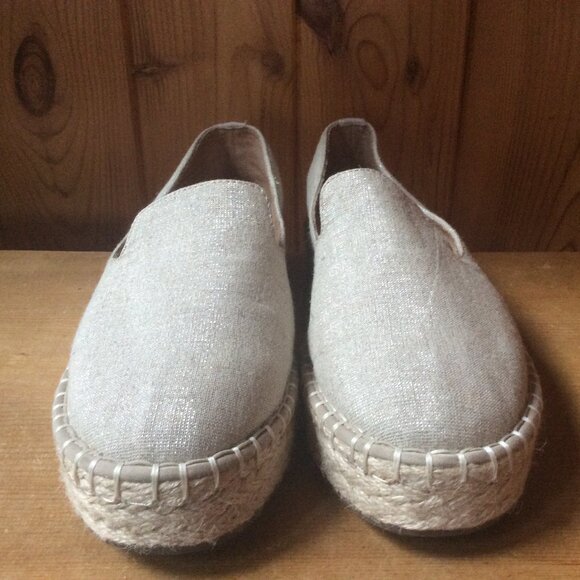 Joie Cara Gold Metallic Fibers on Beige Boho Slip On Espadrilles Size 9 EUC - Picture 3 of 8